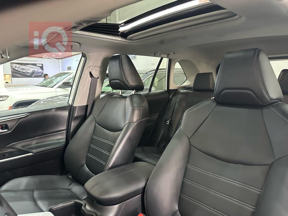 تويوتا راف 4